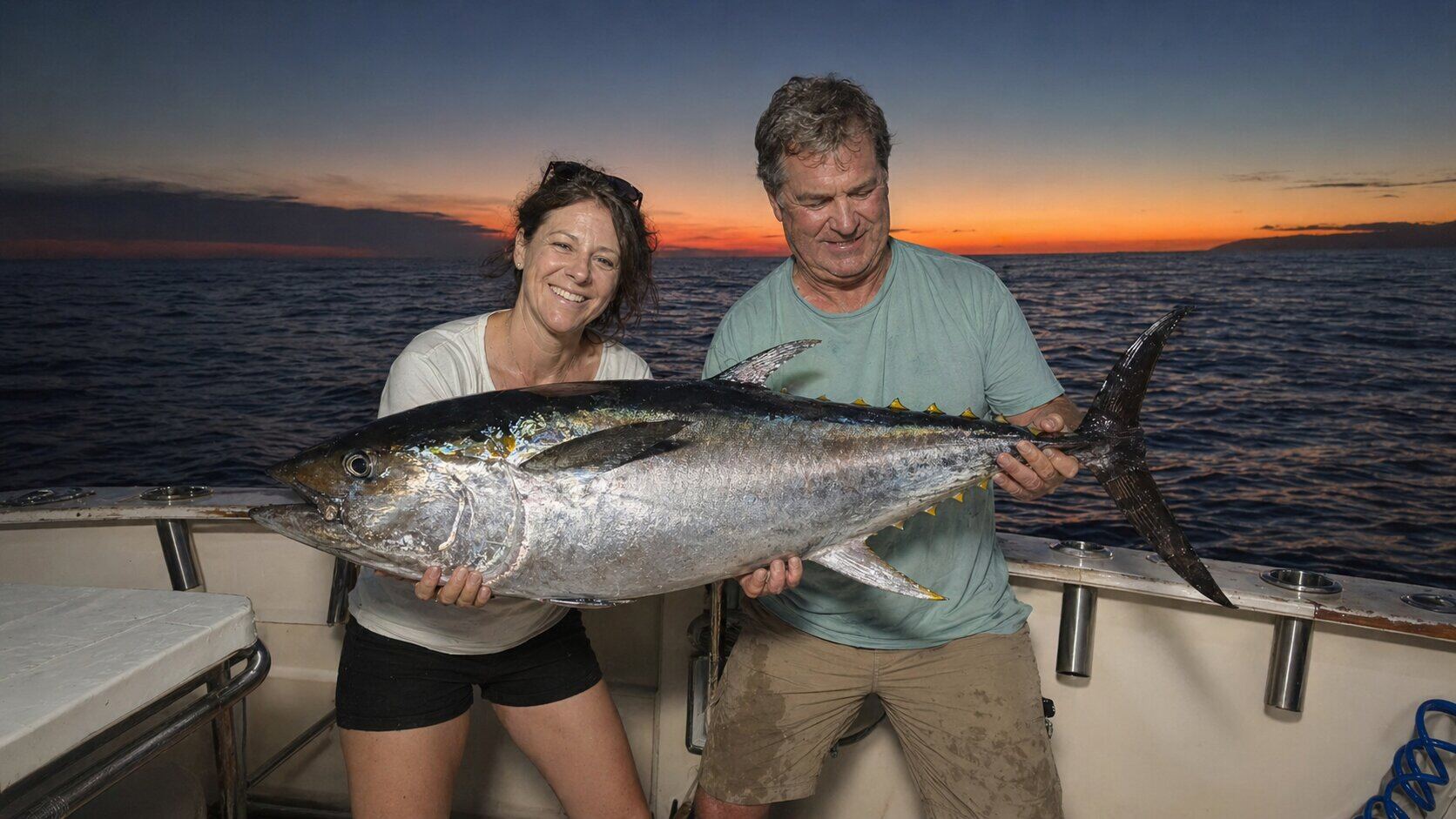 Tour tonno rosso al tramonto
